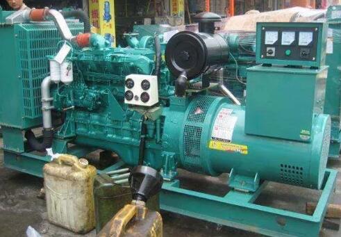 嵩县冬季启动柴油发电机时，如何避免电瓶过度放电？