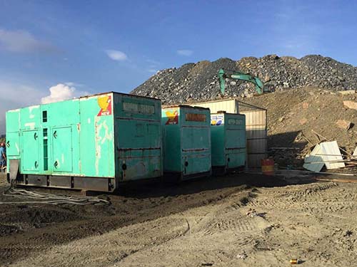 嵩县如何判断柴油发电机充电系统中的整流器是否正常？